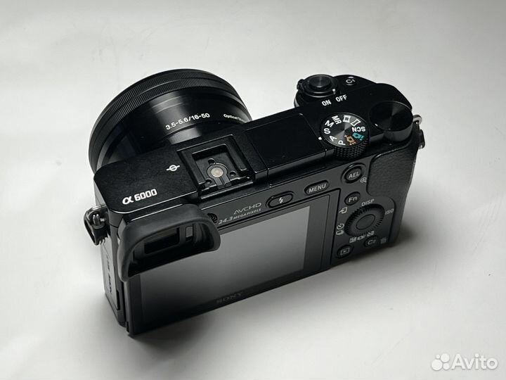 Sony Alpha 6000 (ilce-6000L)(пробег 16405)