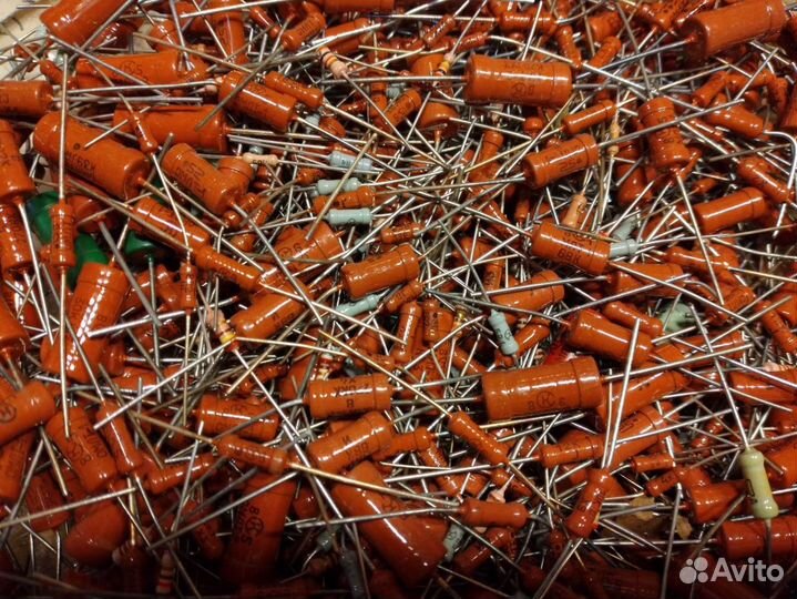 Конденсаторы, резистоы