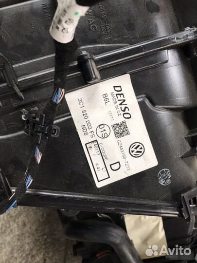 Корпус отопителя Volkswagen Passat B7