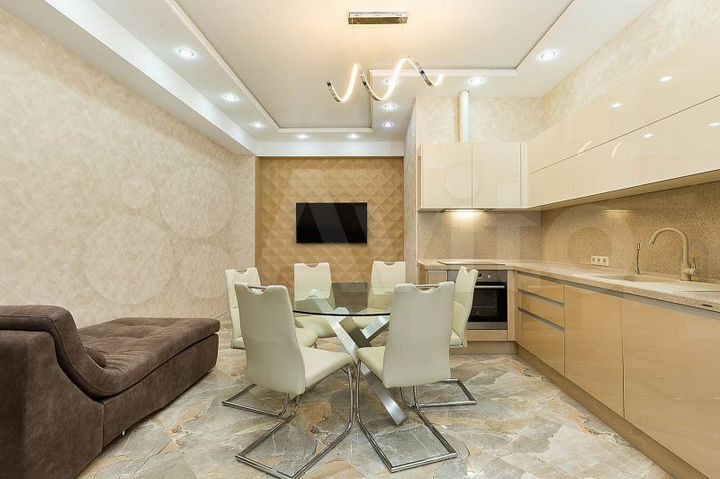 3-к. квартира, 82 м², 12/19 эт.