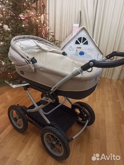 Коляска Peg Perego Culla Auto (Надувные колеса)