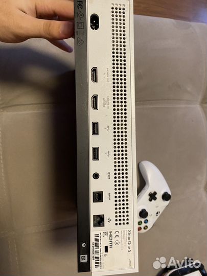 Xbox One S 500 gb