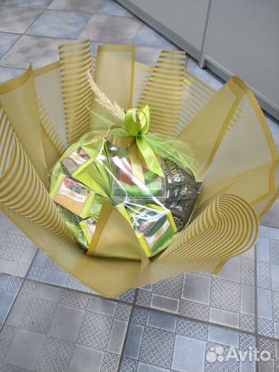 Букеты из чая, кофе и сладостей