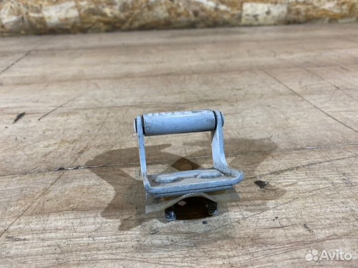 Петля крышки багажника Lifan Smily хэтчбэк 1.3