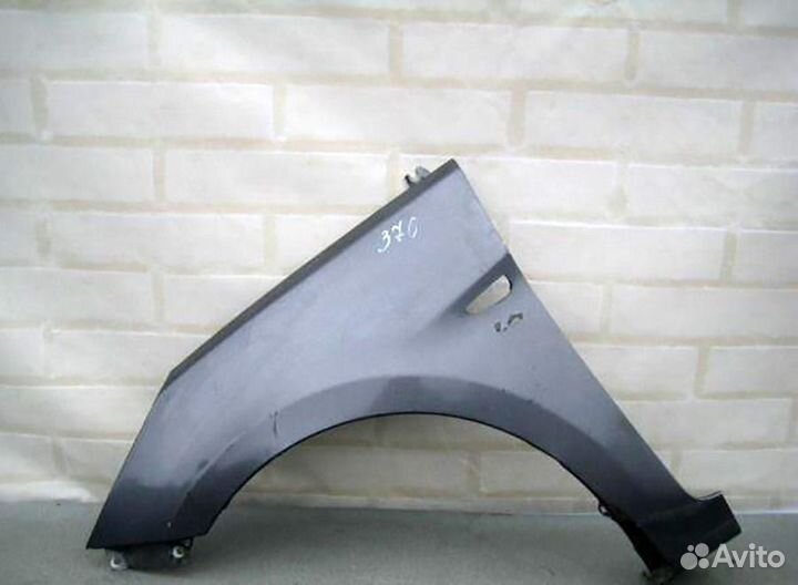 Крыло переднее левое Хендай Солярис 2010