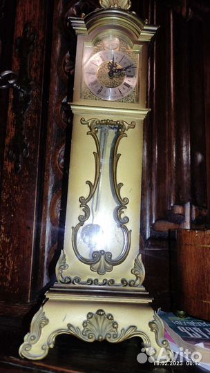 Часы настольные