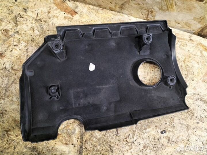 Декоративная крышка двигателя Audi Q3 8U cpsa 2013