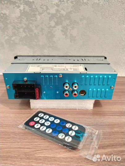 Магнитола с блютузом pioner