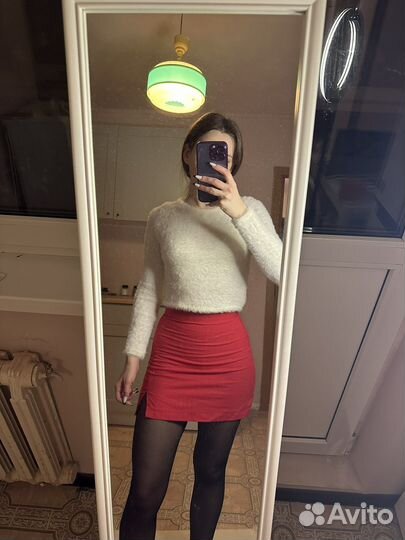 Юбка с разрезом guuzia