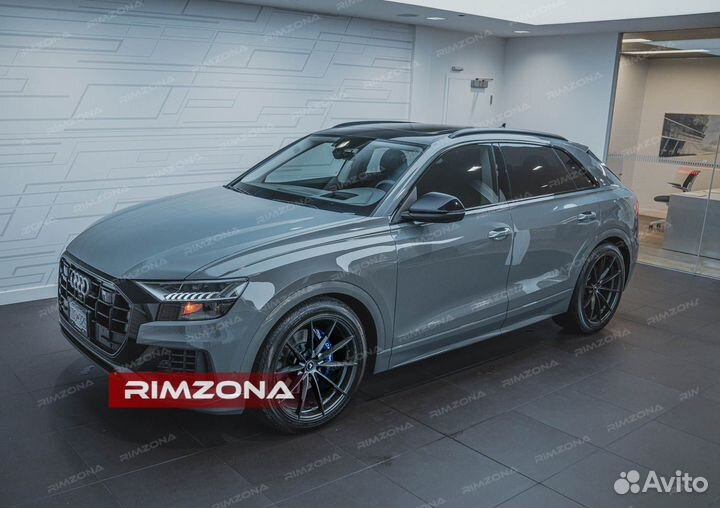 Кованые диски R23 на Audi Q8