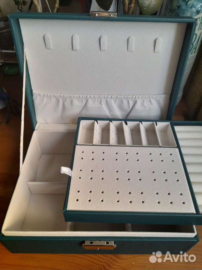 Шкатулка для украшений