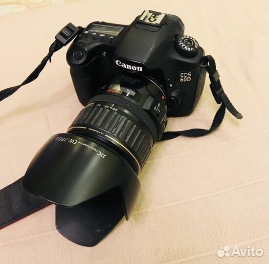 Фотоаппарат Canon 60D