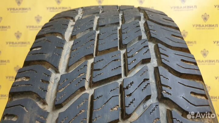 Pirelli Scorpion S/T 255/65 R16