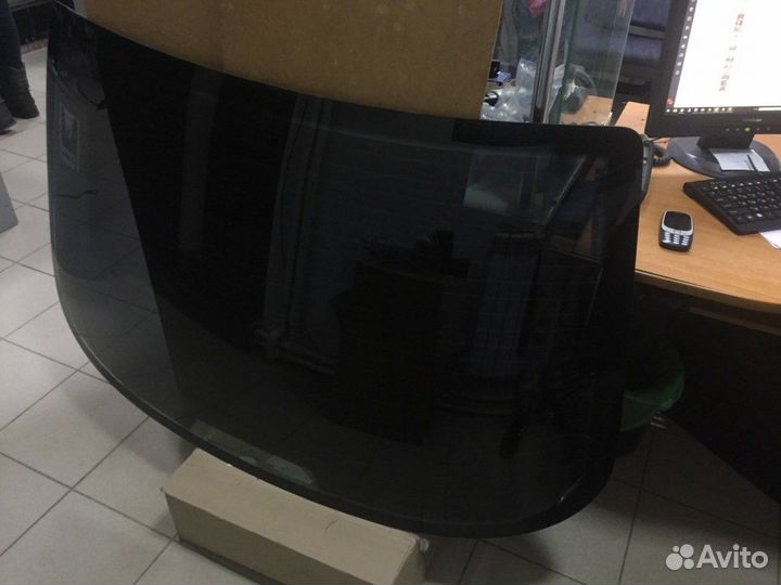 Стекло заднее заднее Mercedes Benz E Class W210