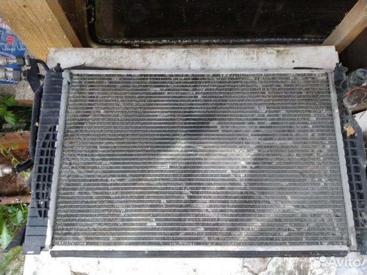 Радиатор охлаждения двигателя Audi A4 B5 1994-2001