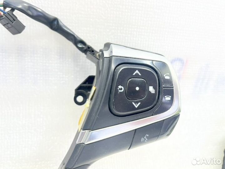 Кнопки на руль Toyota Camry V55 2014-2018