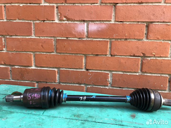 Привод правый Honda Fit