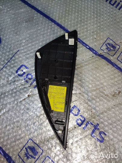 Накладка декоративная 847662к100 Kia Soul 2010 AM