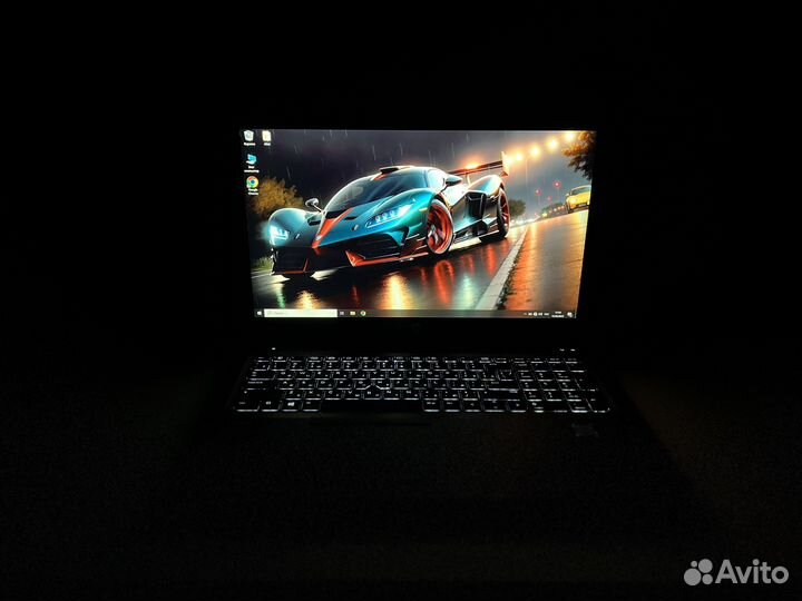 Мощный ноутбук:/IPS 4к/i7-6500/16гб/FirePro W4190M