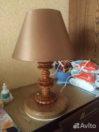 Лампа настольная
