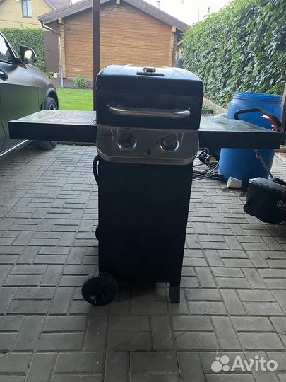 Газовы гриль char broil