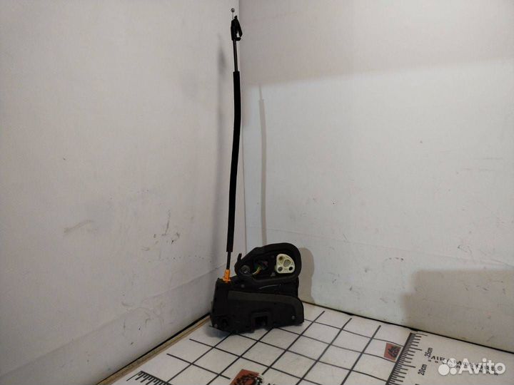 Замок двери передней правой GMC Terrain II (2017– н.в.)