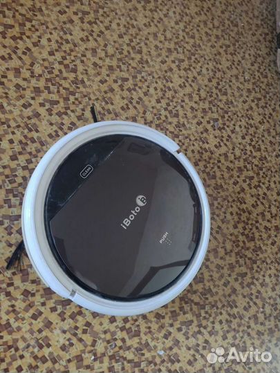 Робот пылесос iboto