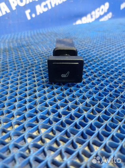 Кнопка обогрева сидений Chery Amulet A15 седан