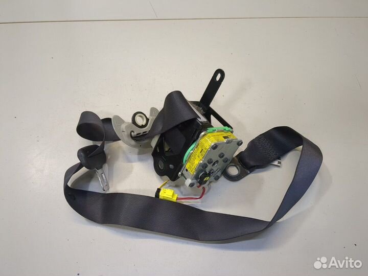 Ремень безопасности Toyota Corolla E15, 2008