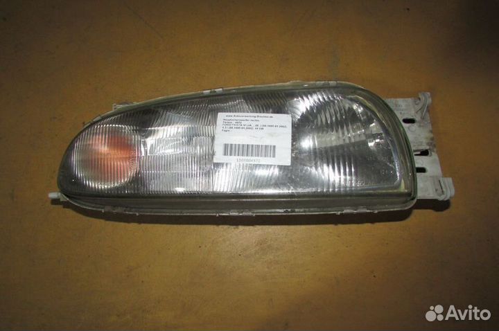 Фара правая Ford Fiesta 4