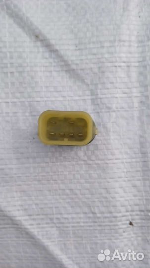 Ford focus 1 кнопка стеклоподъемника