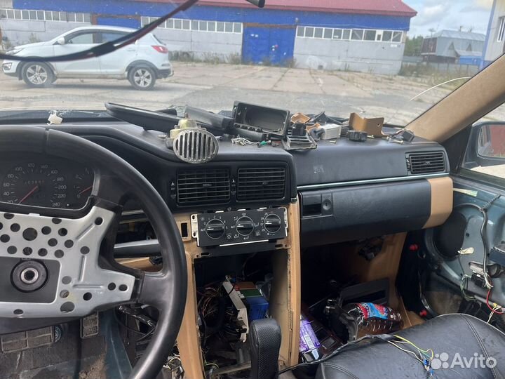 Volvo 960, 1993