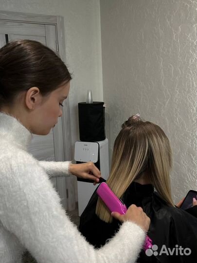 Кератиновое выпрямление волос