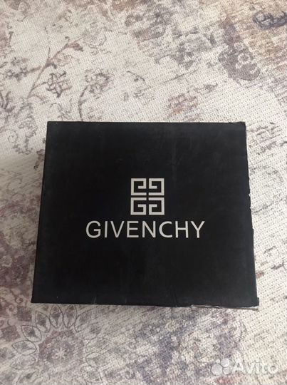 Ботинки givenchy. Натуральная кожа