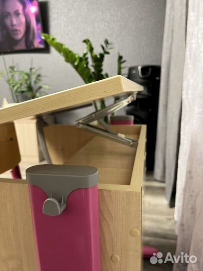 Удобная растущая парта и стул Дэми