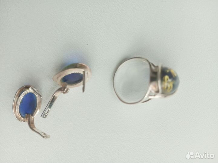 Серебряные украшения с голубым янтарем