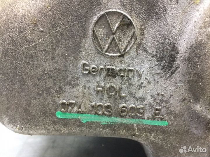 Поддон масляный двигателя Volkswagen Transporter