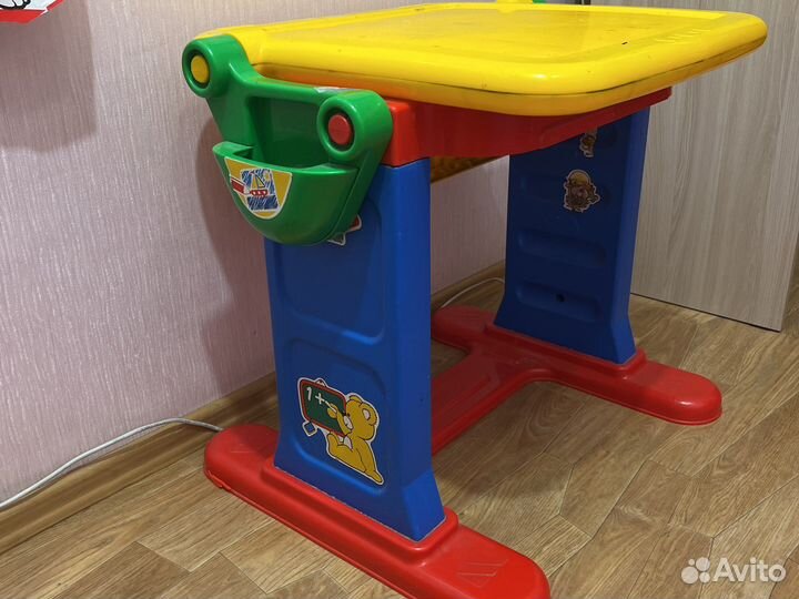 Стол мольберт полесье