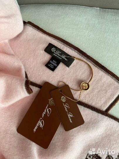 Кашемировая шаль loro piana коробка в комплекте