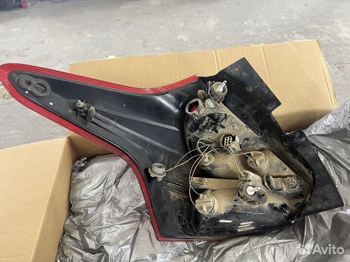 Фонарь задний правый, левый ford focus 3 LED