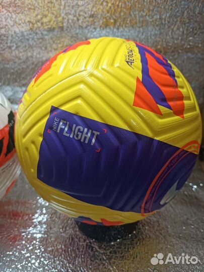 Футбольный мяч nike flight профессиональный 5 и 1р