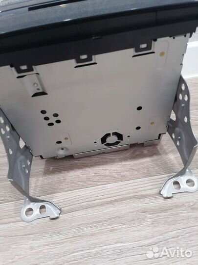 Штатная магнитола toyota prius 20