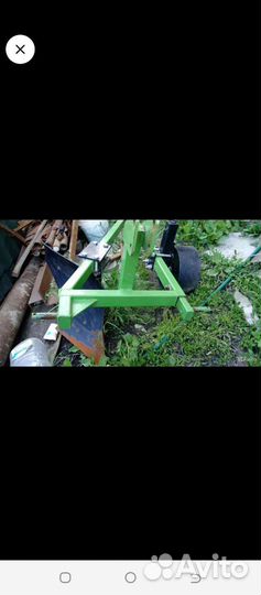 Плуг для минитрактора с трех точечной навеской