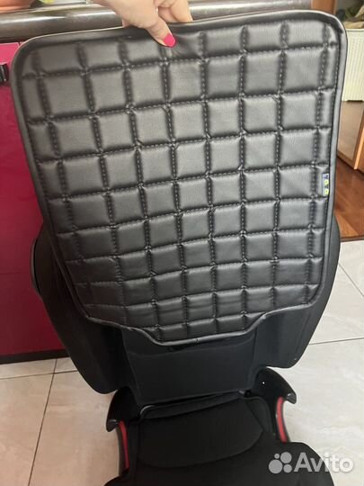 Автокресло (15-36 кг) Britax Roemer Kidfix III M