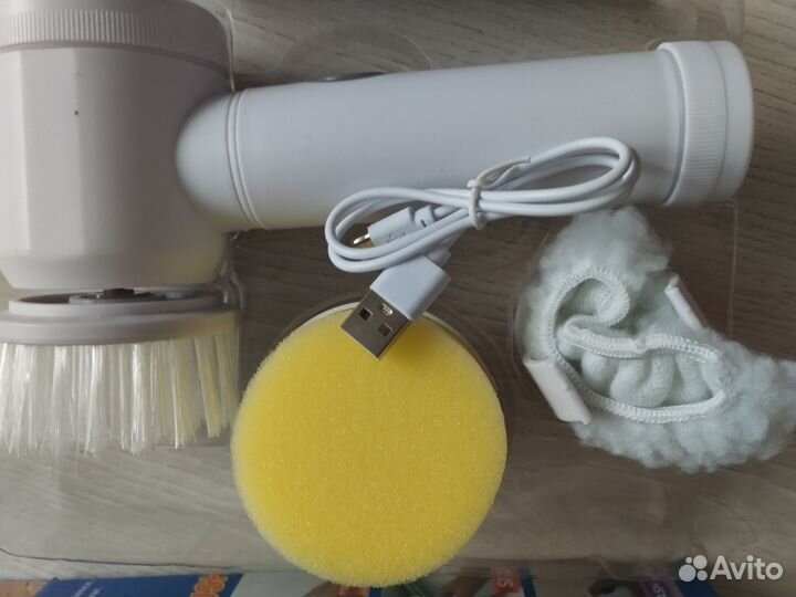 Электрическая щетка для уборки Magic Brush 5 in 1