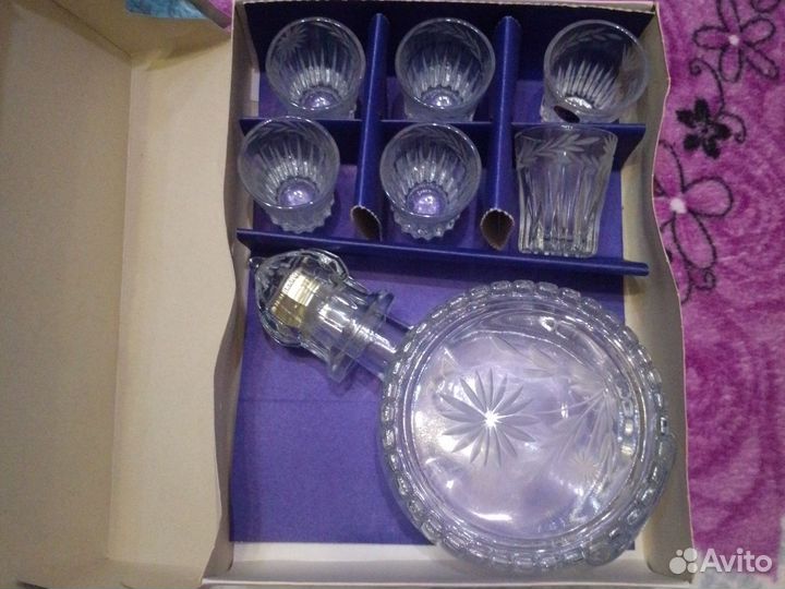 Подарочный набор рюмок с графином
