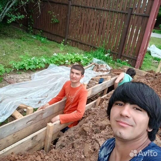 Землекопы копка траншей