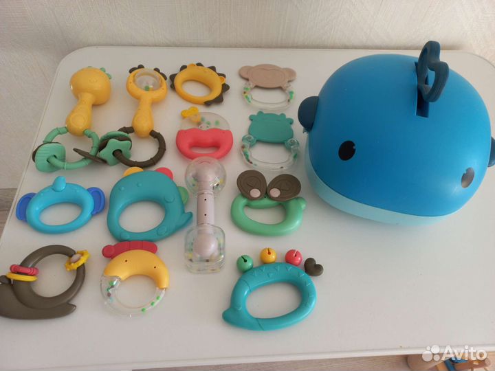 Набор погремушек в кейсе