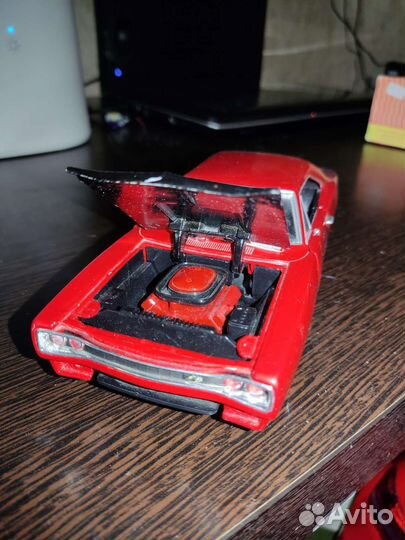 Dodge модель 1:24