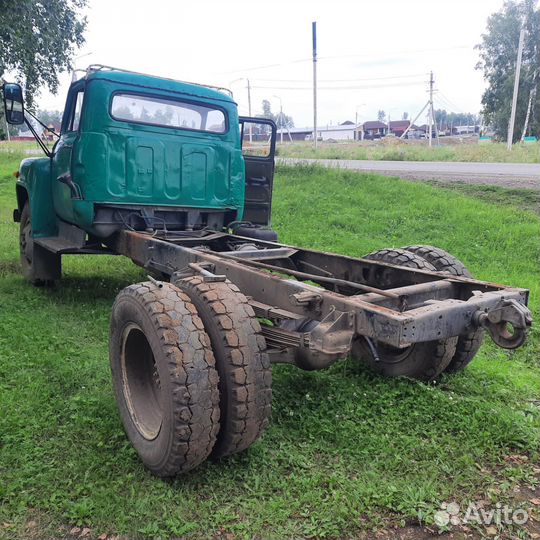 Продам запчасти на газ 53